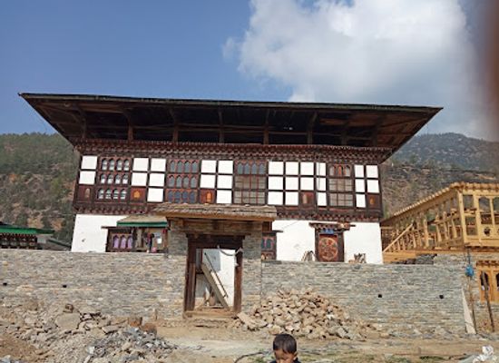 bhutan/paro/restaurant/tshering-farmhouse