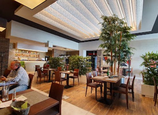 slovakia/saris/restaurant/zoc-koral