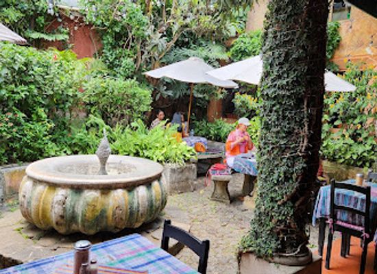 guatemala/central-highlands/restaurant/cafe-condesa