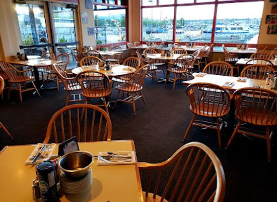 washington/puget-sound/restaurant/chinook-s-at-salmon-bay