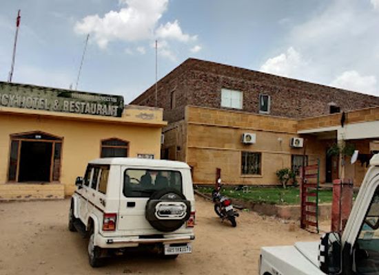 india/thar-desert/restaurant/bhoomi-excellency-hotel-restaurant