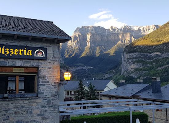 spain/ordesa-y-monte-perdido-national-park/restaurant/restaurante-pizzeria-el-taillon