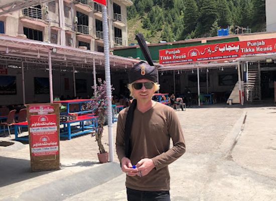 pakistan/naran/restaurant/food-lab