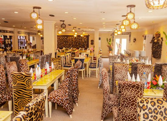 cameroon/grassfield-region/restaurant/restaurant-mama-africa
