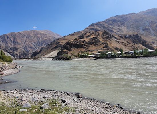 tajikistan/gorno-badakhshan-autonomous-region/restaurant/oshkhoni-milli-va-avrupoii-shark-darvoz