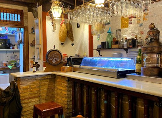 spain/granada/realejo-san-matias/restaurant/cisco-y-tierra