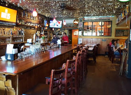 vermont/middlebury/restaurant/two-brothers-tavern
