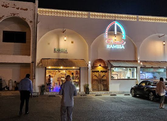 oman/rub-al-khali-desert/restaurant/ramssa-omani-restaurant
