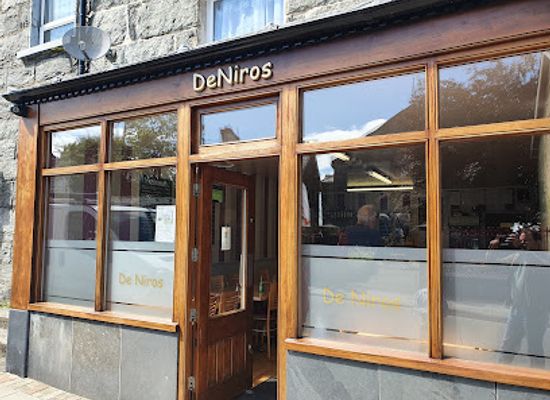 united-kingdom/snowdonia-national-park/restaurant/de-niros