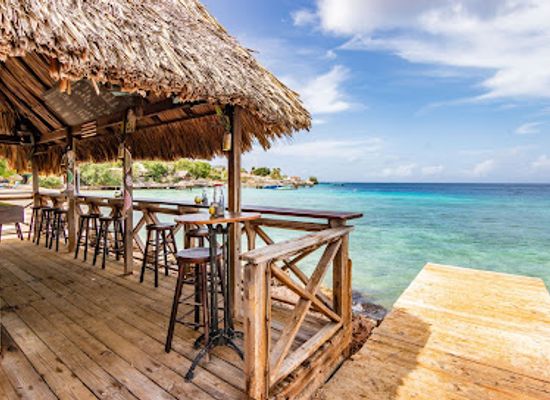 curacao/piscadera/restaurant/piscadera-beach
