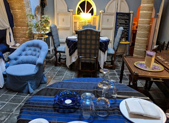 morocco/essaouira/restaurant/o-bleu-mogador
