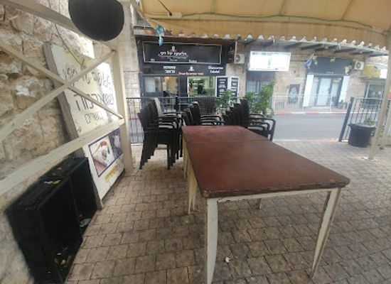 israel/safed/restaurant/hlapah-shel-refi