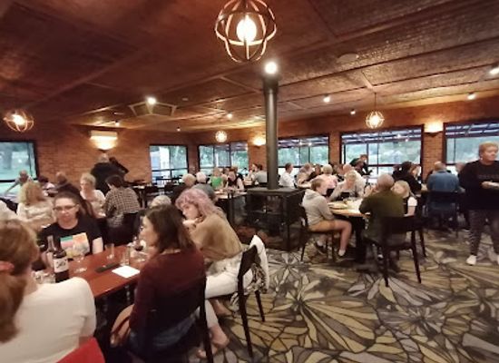 australia/grampians/restaurant/halls-gap-hotel-restaurant