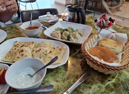 bahrain/juffair/restaurant/caucasia-restauarant-bahrain
