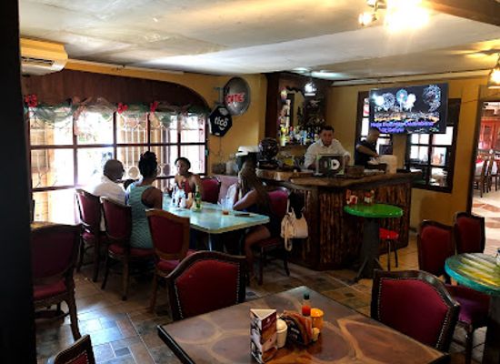 honduras/pico-bonito-national-park/restaurant/restaurante-tipiktracho