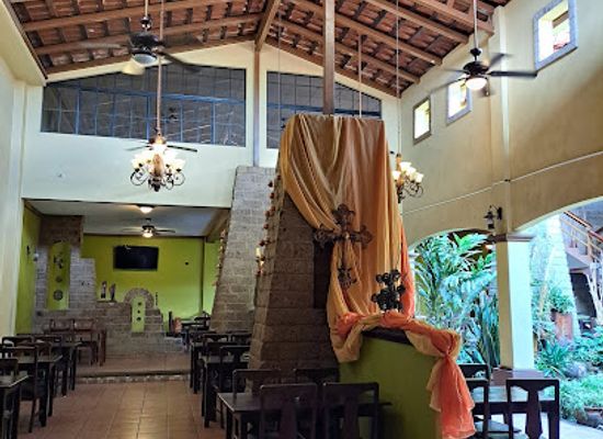 el-salvador/chalchuapa/restaurant/lover-s-steak-house