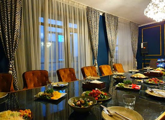 kazakhstan/semey/restaurant/aura-lounge-bar