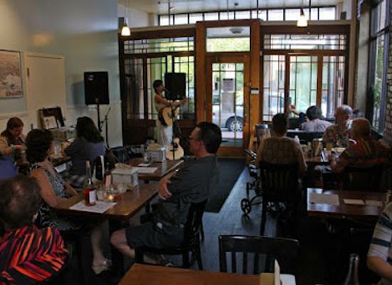 massachusetts/new-bedford/restaurant/destination-soups-inc