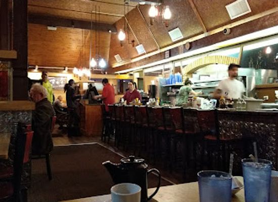 montana/butte/restaurant/hanging-five-restaurant