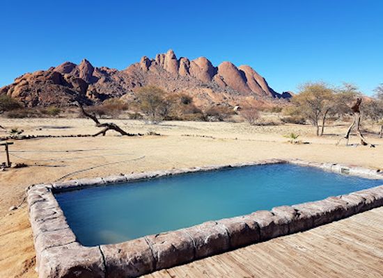 namibia/spitzkoppe/restaurant/sari-gu-event-center