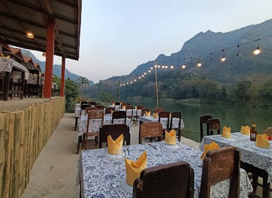 laos/plain-of-jars/restaurant/pharm-xai-river-view-restaurant