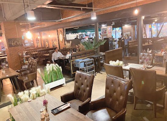 thailand/western-thailand/restaurant/zz-italian-thai-fusion