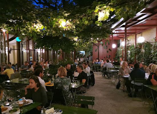 austria/vienna/neubau/restaurant/glacis-beisl