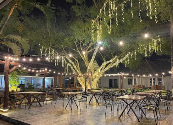 vietnam/tam-ky/restaurant/nha-hang-tiec-cuoi-su-kien-vuon-bia-olala