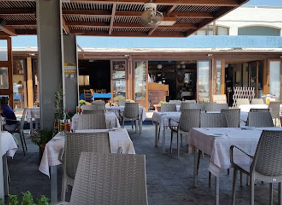 cyprus/ayia-napa/restaurant/isaac-fish-tavern