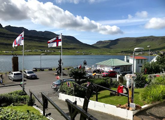 faroe-islands/suouroy-island/restaurant/oyggin-art-gallery
