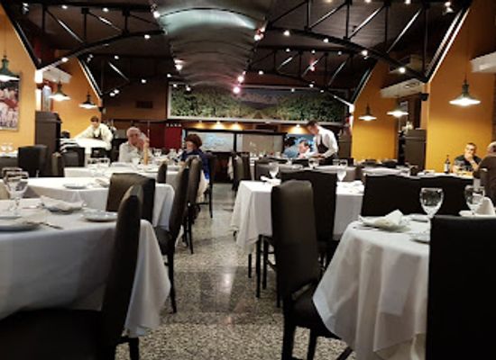 argentina/mendoza/restaurant/montecatini-restaurante-mendoza