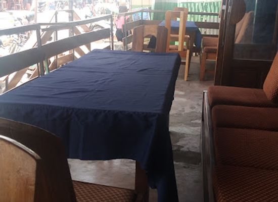 togo/kara-region/restaurant/le-chateau