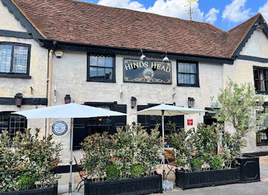 united-kingdom/berkshire/restaurant/the-hinds-head