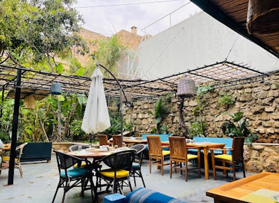 lebanon/jbeil-district/restaurant/chez-pepe