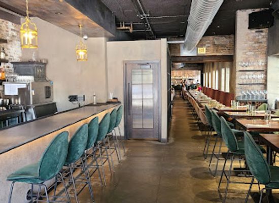 illinois/chicago/restaurant/s-k-y