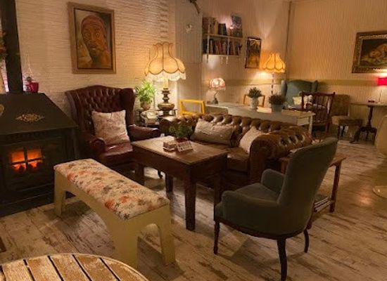spain/madrid/sol/restaurant/cafe-de-la-luz