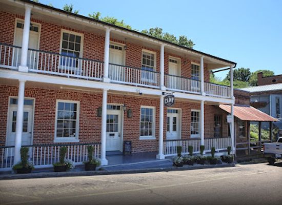 mississippi/the-natchez-district/restaurant/the-camp-restaurant