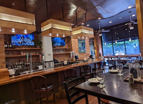 maryland/baltimore/restaurant/darker-than-blue-grille
