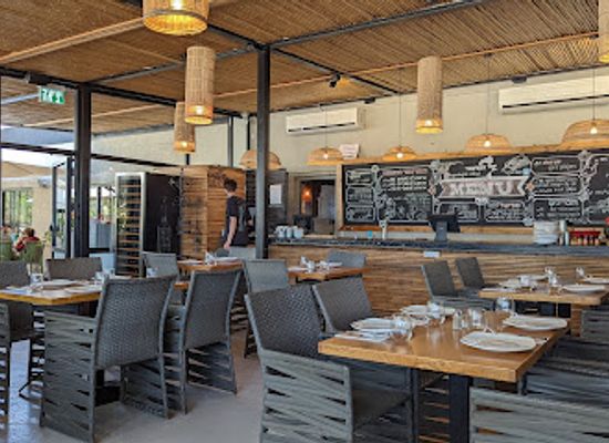 israel/sharon-plain/restaurant/the-portuguese