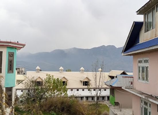 pakistan/makra-peak/restaurant/green-park-hotel
