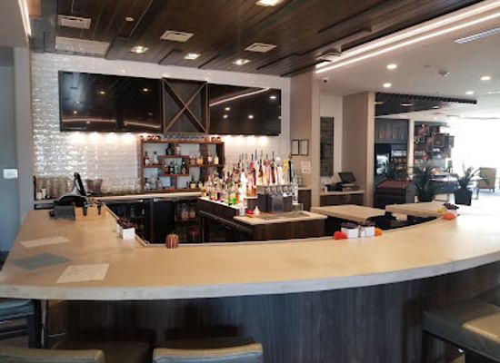south-carolina/fort-mill/restaurant/foxhole-restaurant-and-bar