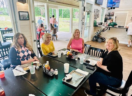 alabama/auburn/restaurant/tiger-on-the-green