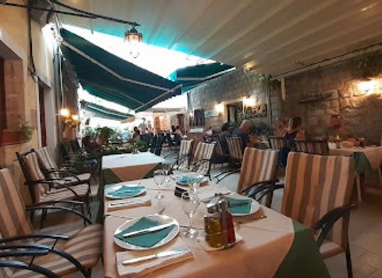 croatia/posavina/restaurant/konoba-bakus