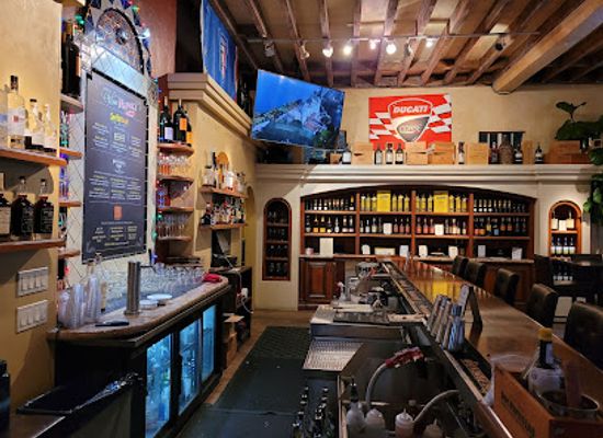 california/big-sur/restaurant/little-napoli