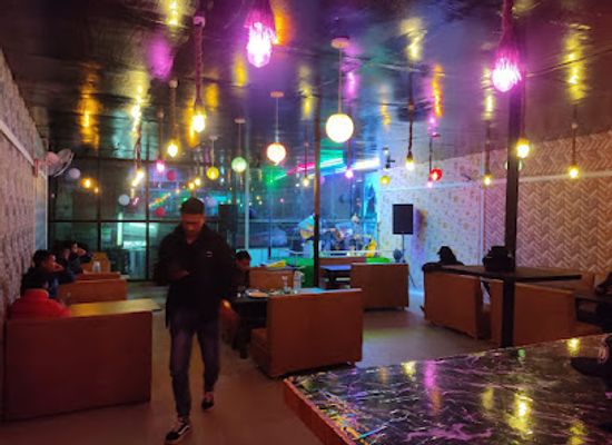nepal/janakpur-zone/restaurant/country-road-house