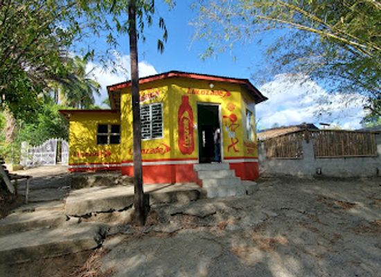jamaica/pedro-plains/restaurant/holland-bamboo-restaurant