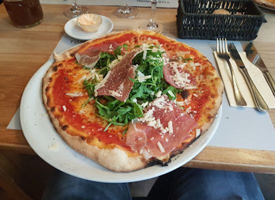 germany/cologne/altstadt-sud/restaurant/ristorante-toscanini