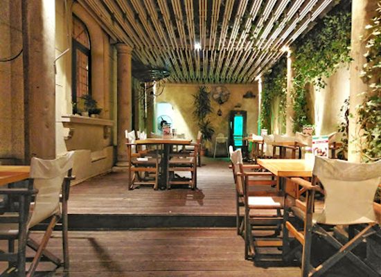 romania/bucharest/restaurant/restaurant-trattoria-garibaldi-carol-specific-italian