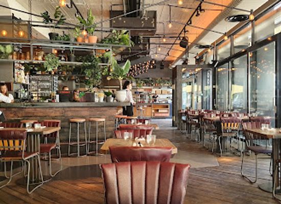 hungary/central-hungary/restaurant/essencia-restaurant-tiago-eva