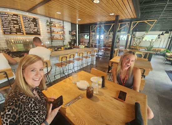 arkansas/upper-delta/restaurant/feed-and-folly